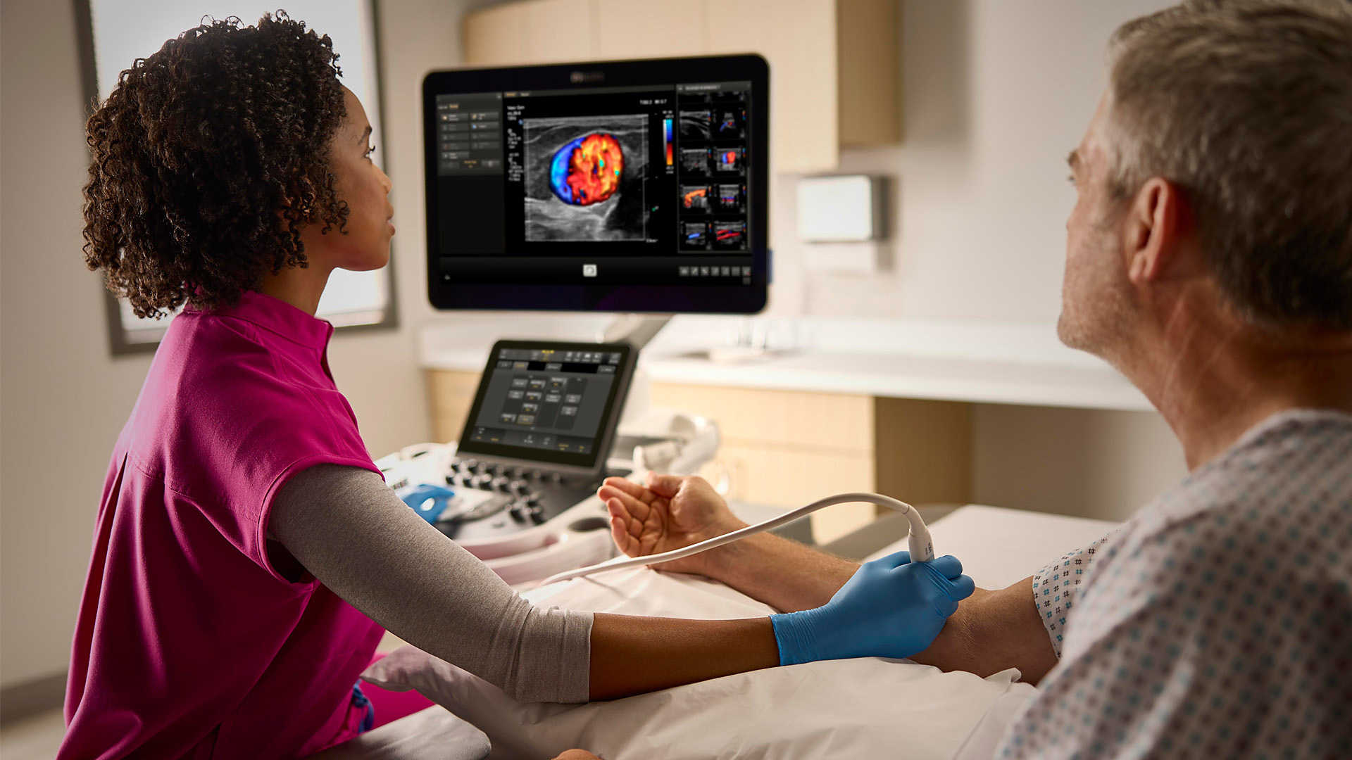 10 tendencias en tecnolog&iacute;a sanitaria para 2025