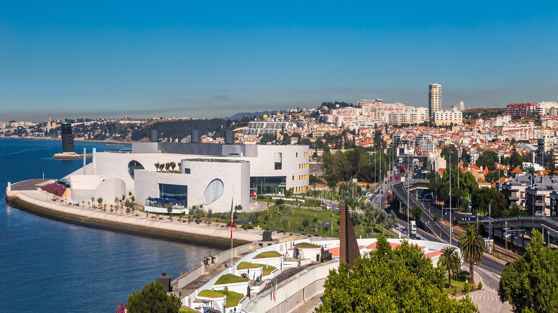 La Fundaci&oacute;n Champalimaud reduce a la mitad la huella de carbono del diagn&oacute;stico por imagen